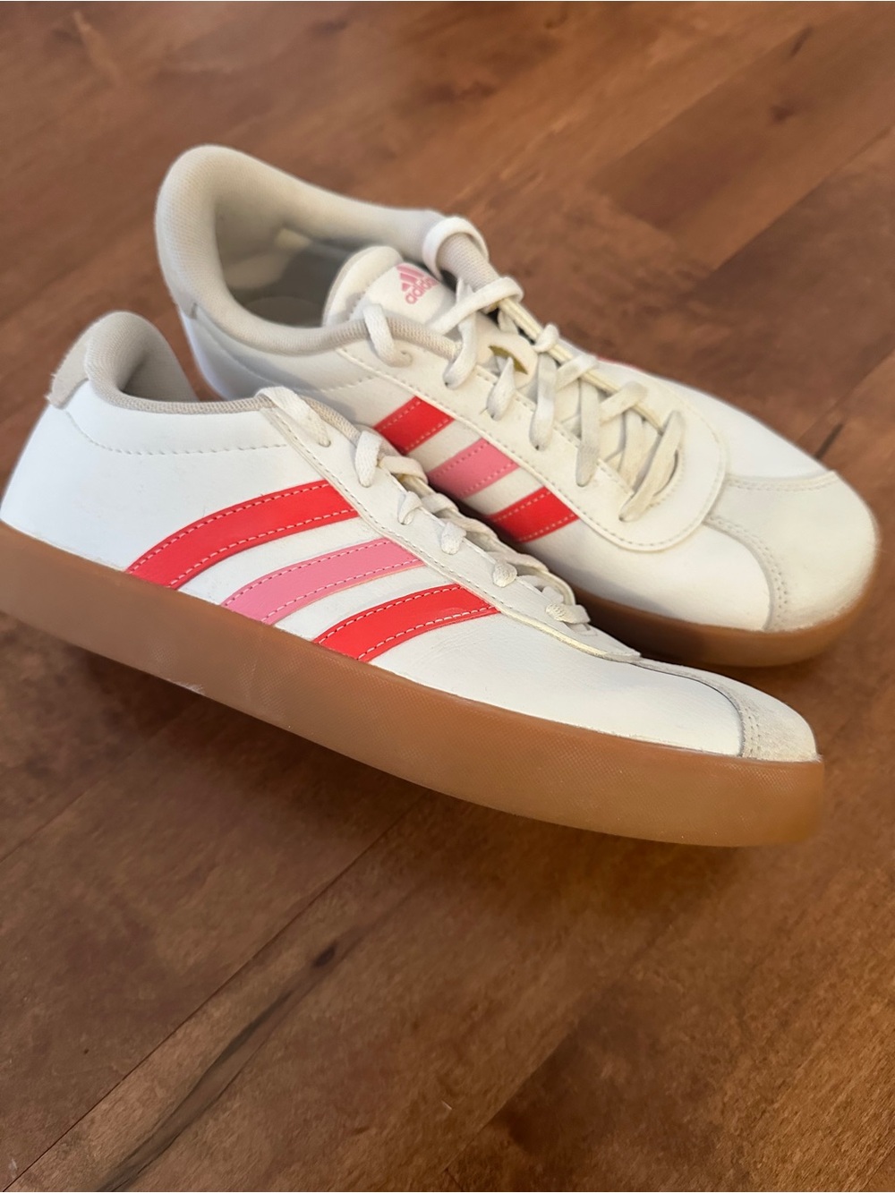 Adidas White Pink Stripe Sneakers | Gum Sole | Size 8.5 (kids 7/ women 8.5)